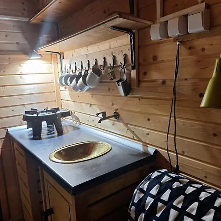 Maringotka Pod Liskou Campingplads Suchovrsice