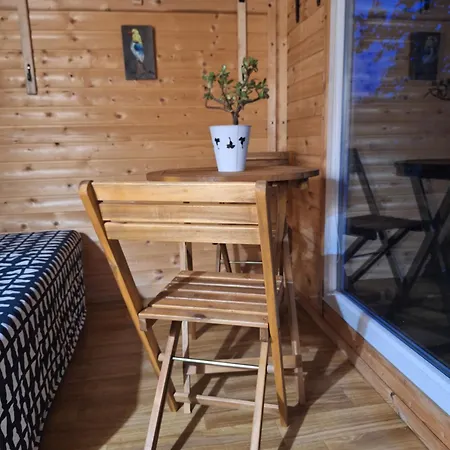 Maringotka Pod Liskou Campingplads Suchovrsice